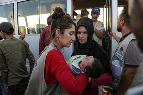 حمله ترکیه به شمال سوریه: 300 هزار آواره ، ورود 100 هزار پناهجوی سوری به کردستان عراق (